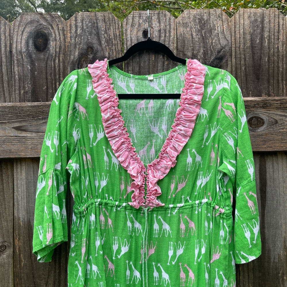 Boutique Giraffe Dress Green with Pink Ruffle Trim Sz M - Picture 3 of 10